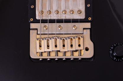 【new】Knaggs Guitars / Influence Series Kenai Trem Black Medium Relic Gold Parts 4.06kg #2516【TONIQ Yokohama】【price included SHIPPING & IMPORT TAX & VAT】