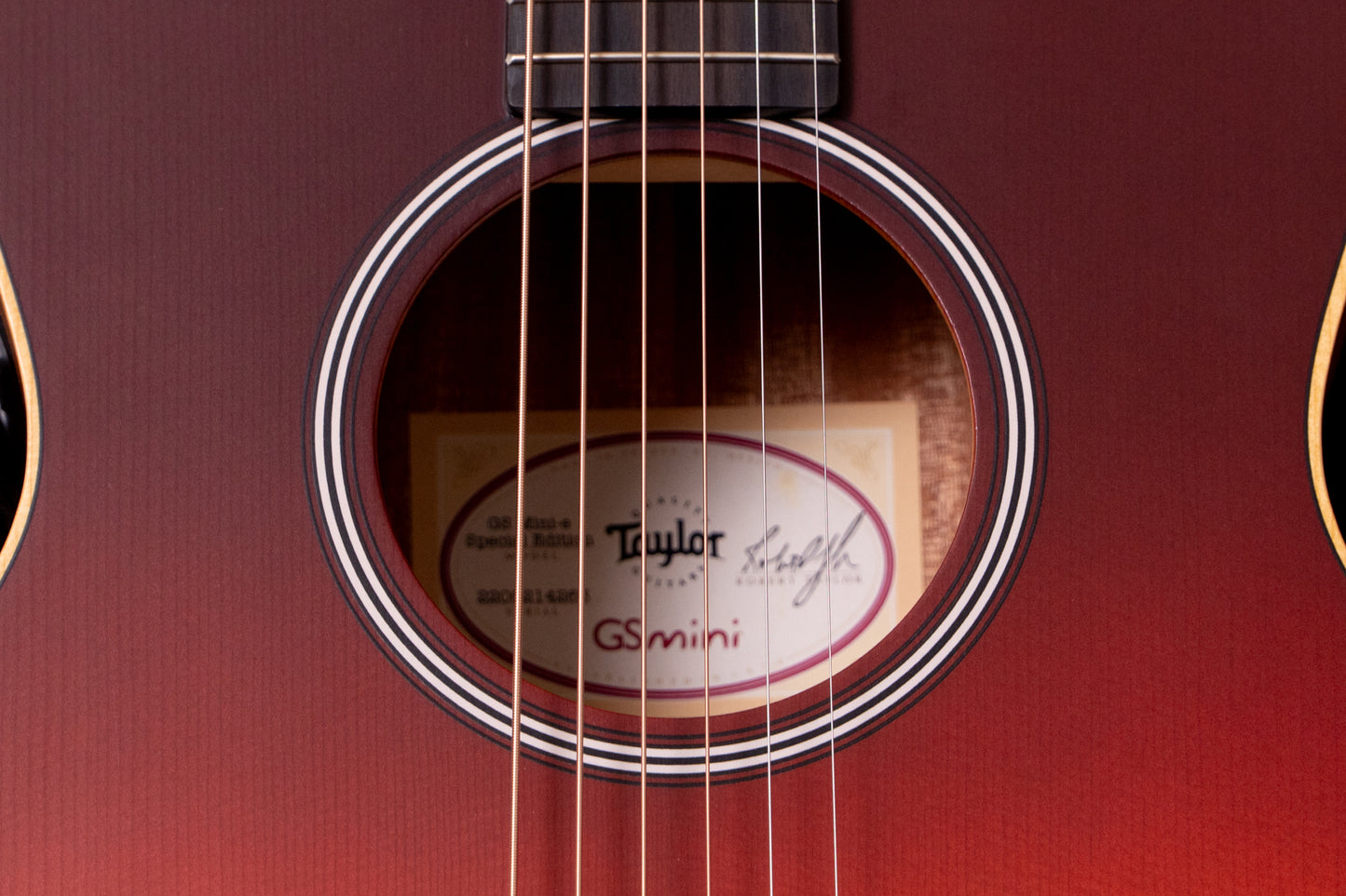 【new】Taylor / GS Mini-e Special Edition Sunset Fade 1.685kg #2202045147【TONIQ Yokohama】【price included SHIPPING & IMPORT TAX & VAT】