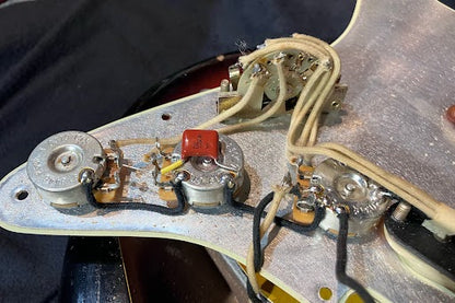 【used】Fender / Custom Shop 1960 Stratocaster Relic 2004 Mod 2004 3.615kg #R15877【TONIQ Yokohama】【price included SHIPPING & IMPORT TAX & VAT】