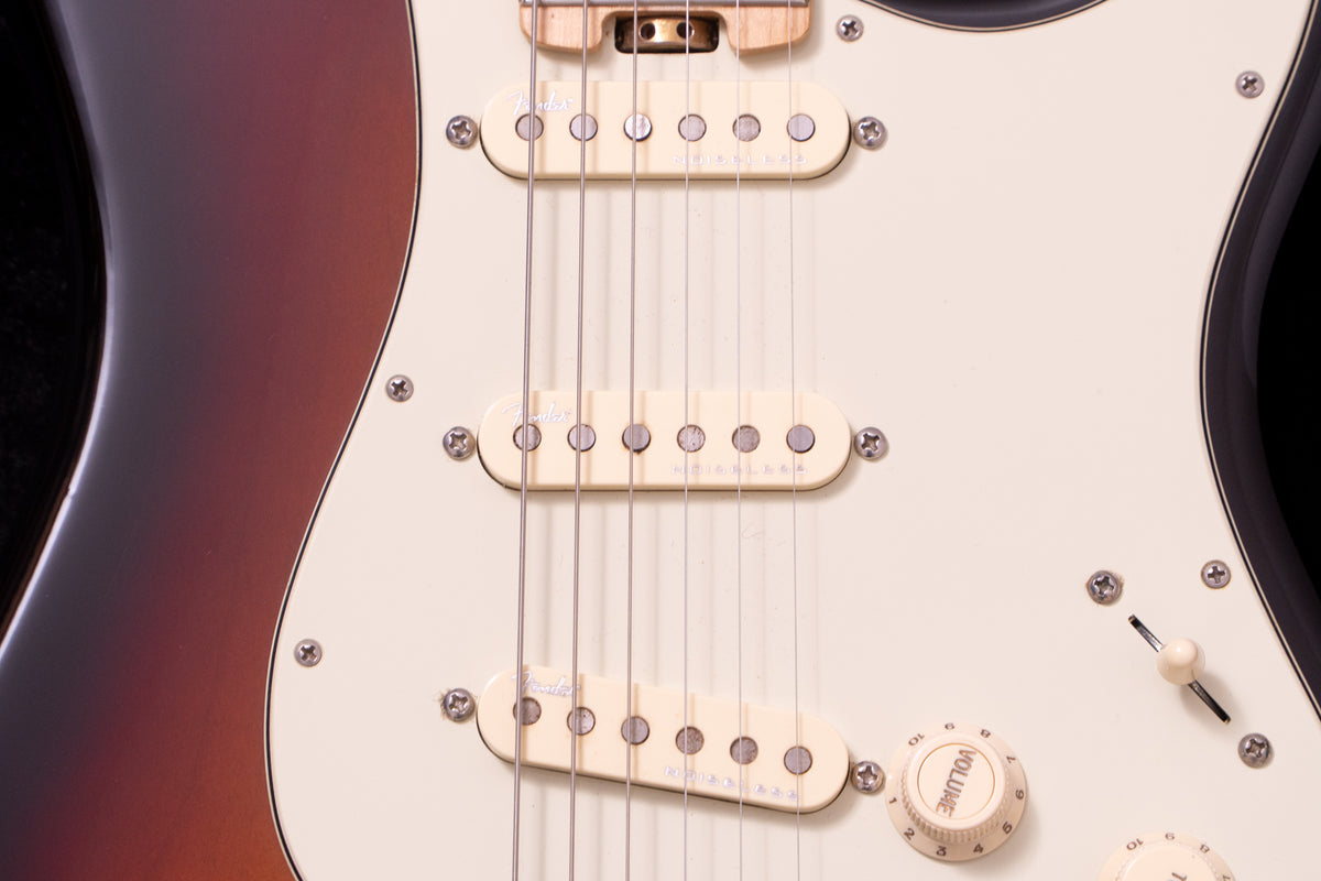 【used】Fender / American Elite Stratocaster 2018 3.88kg #US18071809【TONIQ Yokohama】【price included SHIPPING & IMPORT TAX & VAT】