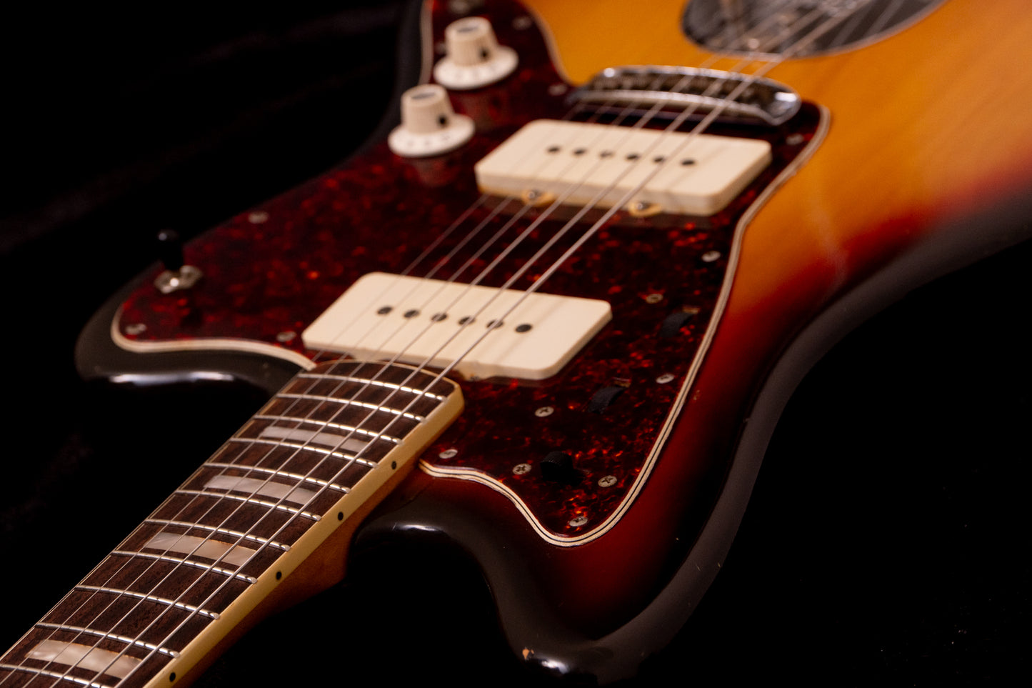 【used】Fender / 1972 Jazzmaster 3.475kg #348090【TONIQ Yokohama】【price included SHIPPING & IMPORT TAX & VAT】
