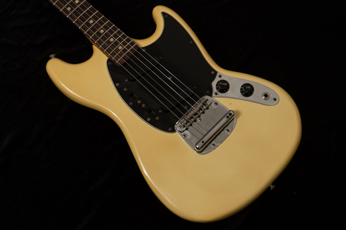 【used】Fender / 1978 Mustang 3.56kg #S825499【TONIQ Yokohama】【price included SHIPPING & IMPORT TAX & VAT】