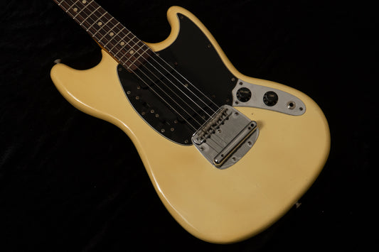 【used】Fender / 1978 Mustang 3.56kg #S825499【TONIQ Yokohama】【price included SHIPPING & IMPORT TAX & VAT】