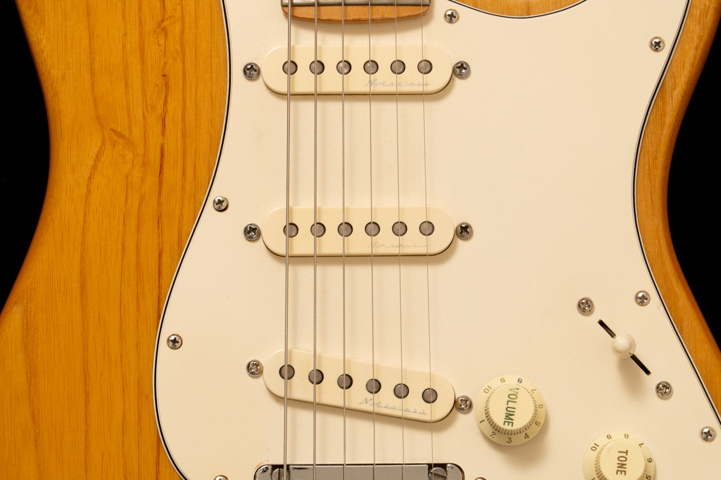 【used】Fender / American Standard Stratocaster mod. 1993 3.82kg #N270601【TONIQ Yokohama】【price included SHIPPING & IMPORT TAX & VAT】