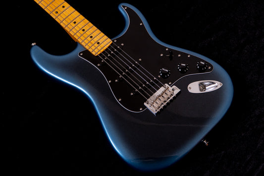 【used】Fender / American Professional II Stratocaster Dark Night 2022 3.525kg #US22098710【TONIQ Yokohama】 【price included SHIPPING & IMPORT TAX & VAT】
