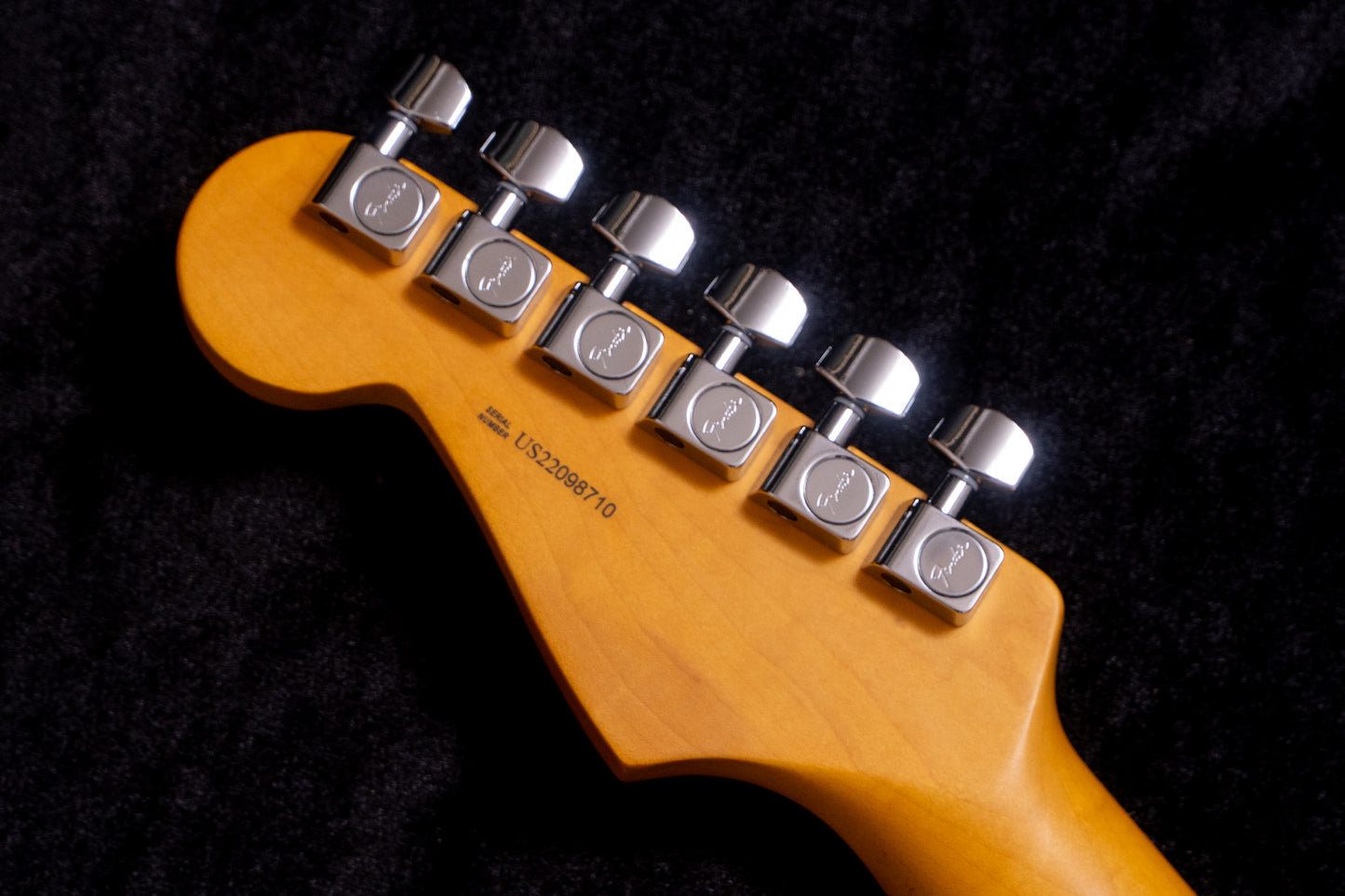 【used】Fender / American Professional II Stratocaster Dark Night 2022 3.525kg #US22098710【TONIQ Yokohama】 【price included SHIPPING & IMPORT TAX & VAT】