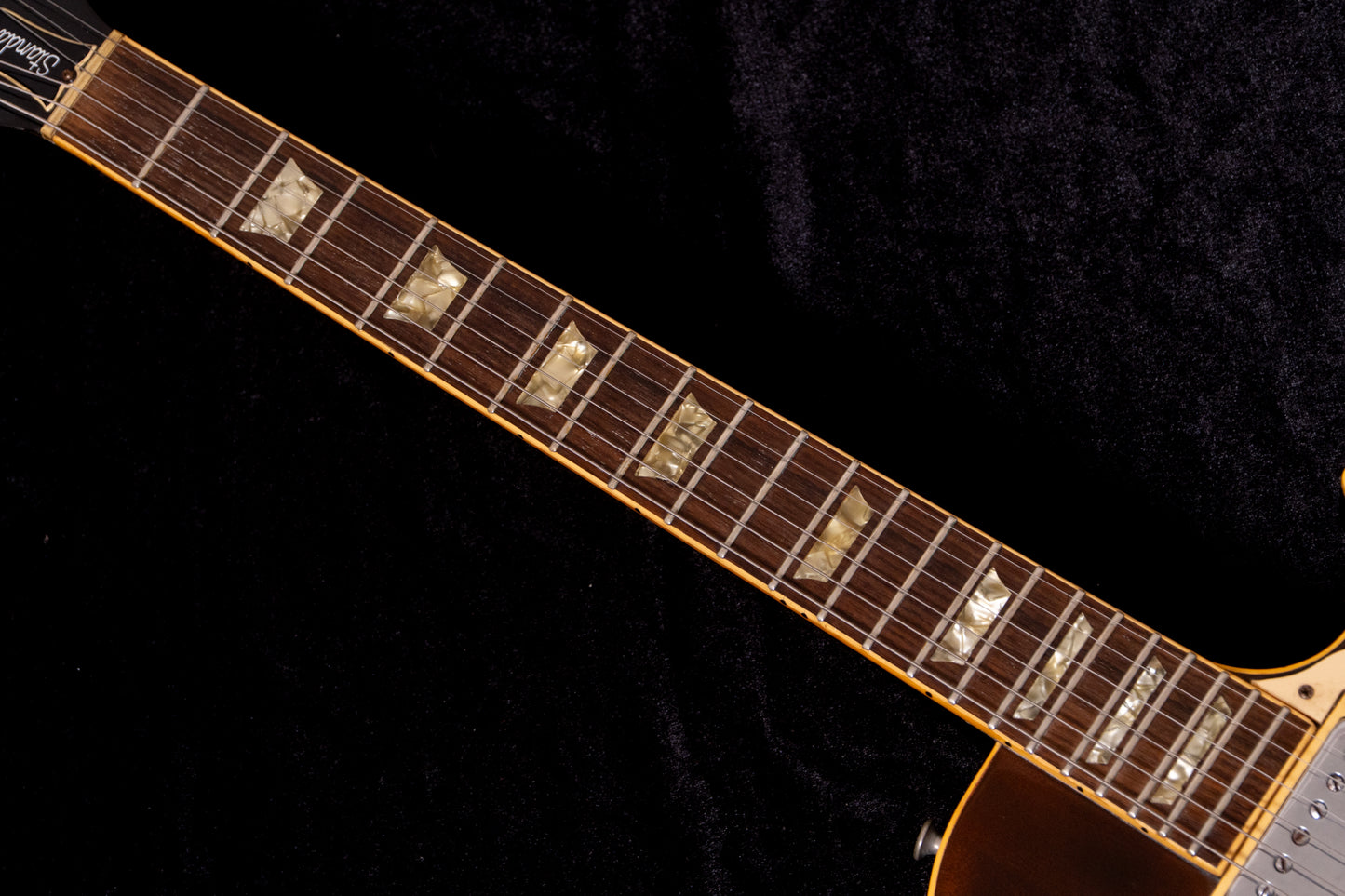 【used】Gibson / Les Paul DELUXE Mod 1976  #129960【Consignment】【TONIQ Yokohama】【price included SHIPPING & IMPORT TAX & VAT】