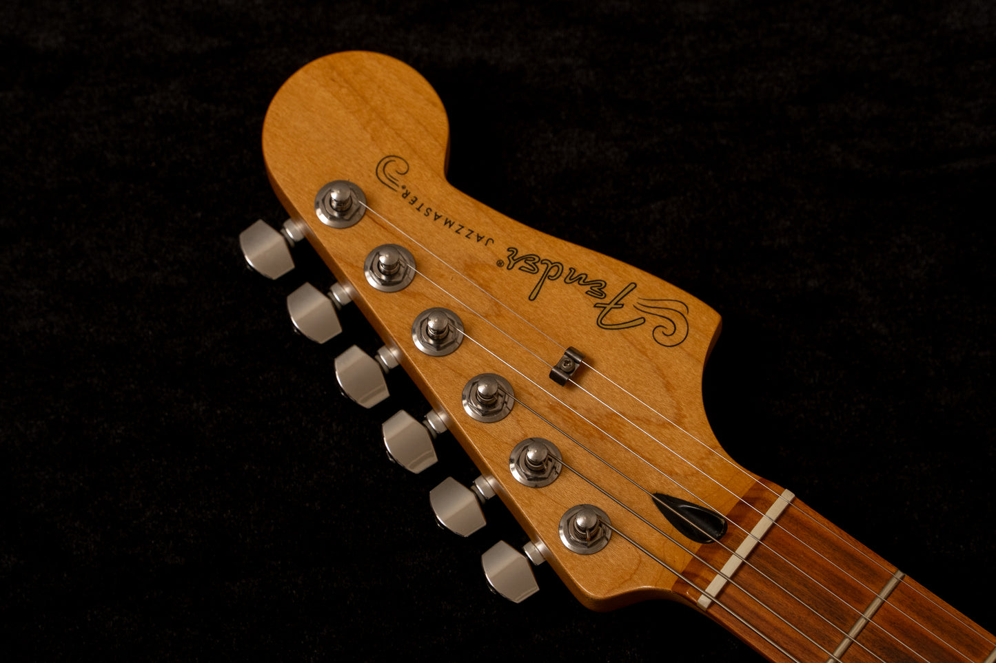 【used】Fender / Player Jazzmaster HH ButterCream 2018 3.535kg #MX18082624【TONIQ Yokohama】【price included SHIPPING & IMPORT TAX & VAT】