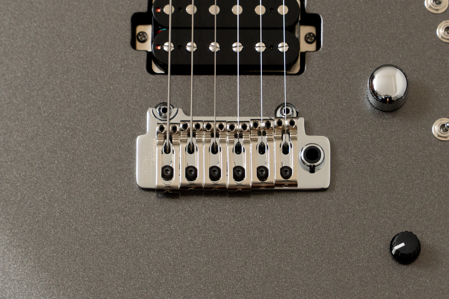 【new】Kz Guitar Works / Kz Versa SSH Gun Metallic 3.525kg #20260787【TONIQ Yokohama】【price included SHIPPING & IMPORT TAX & VAT】