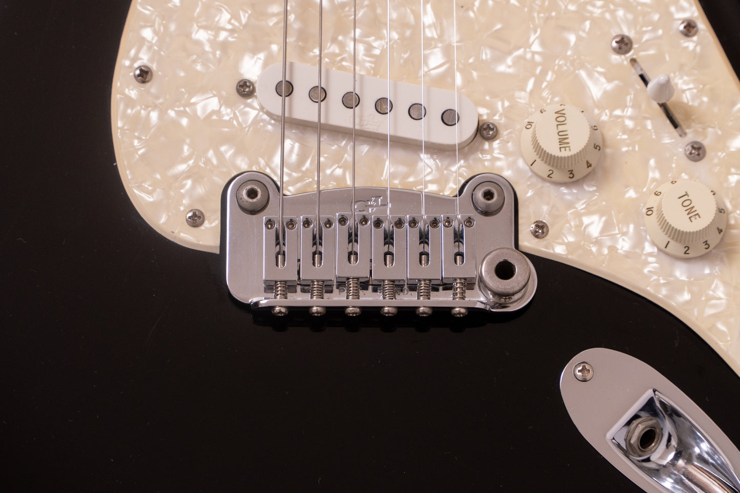 【used】G&L / Tribute Legacy 2010 3.935kg #100823918【TONIQ横浜】