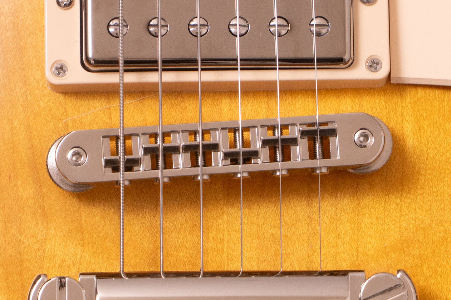 【used】Gibson / Les Paul Tribute 2018 Faded Honey Burst 2018 4.04kg #180012832【TONIQ Yokohama】【price included SHIPPING & IMPORT TAX & VAT】