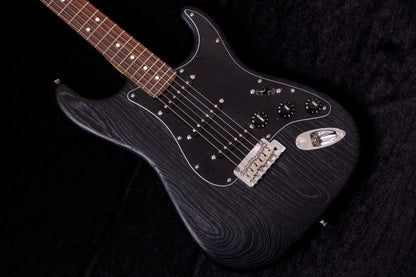【used】Fender / Made in Japan Limited Edition Stratocaster Raw Ash 2024 3.305kg #JD24022767【TONIQ Yokohama】【price included SHIPPING & IMPORT TAX & VAT】