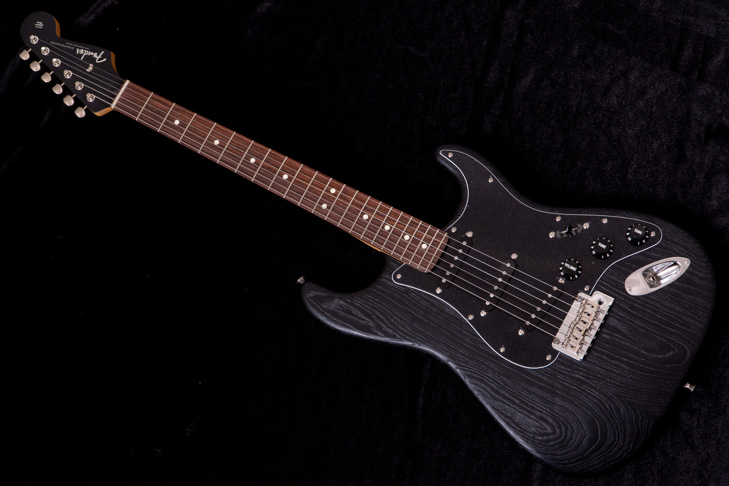 【used】Fender / Made in Japan Limited Edition Stratocaster Raw Ash 2024 3.305kg #JD24022767【TONIQ Yokohama】【price included SHIPPING & IMPORT TAX & VAT】