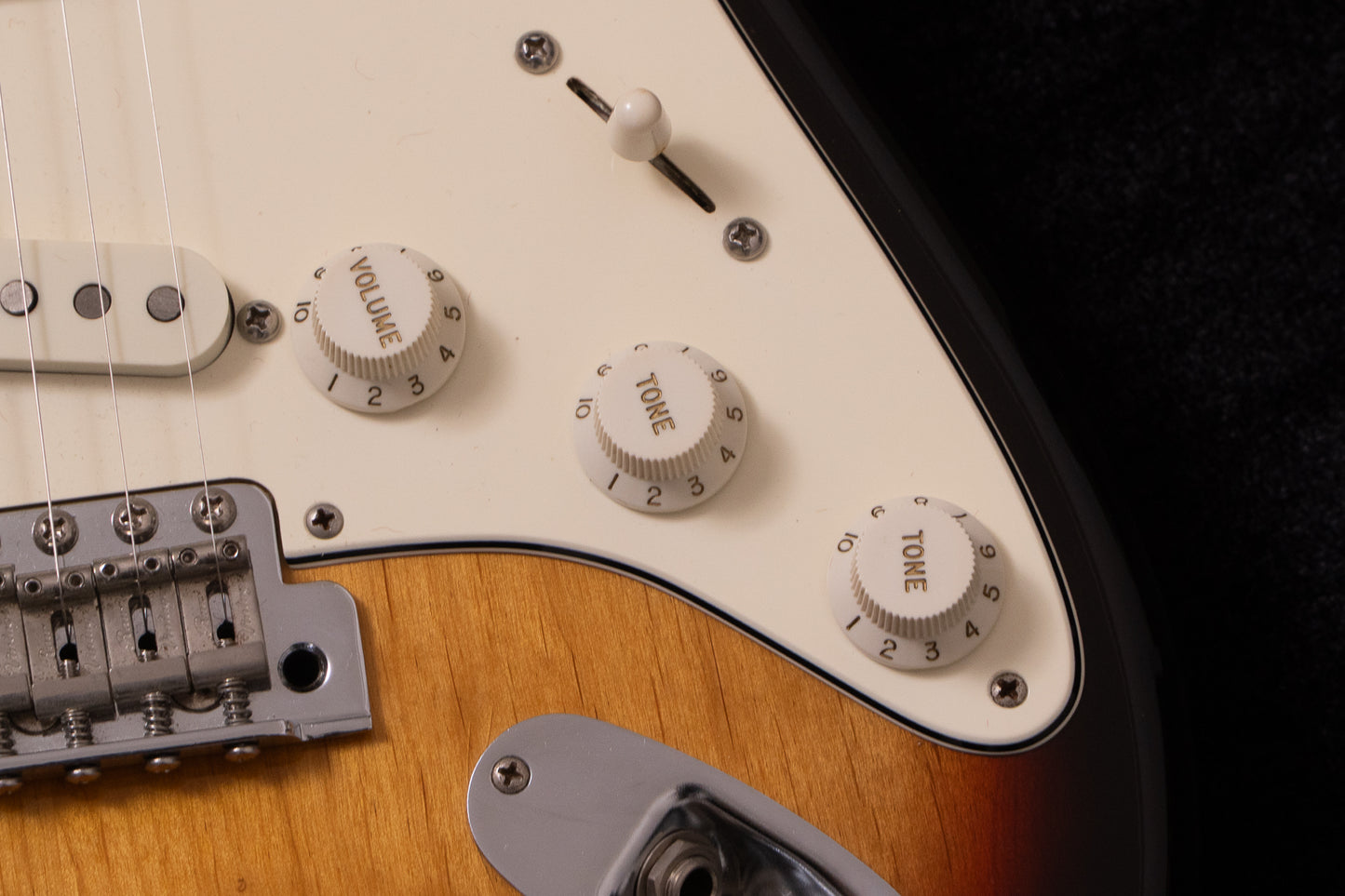 【used】Xotic / Classic Evolution XCE-1 Three Tone Burst Michael Tuttle 2008 #3/12【TONIQ横浜】【price included SHIPPING & IMPORT TAX & VAT】