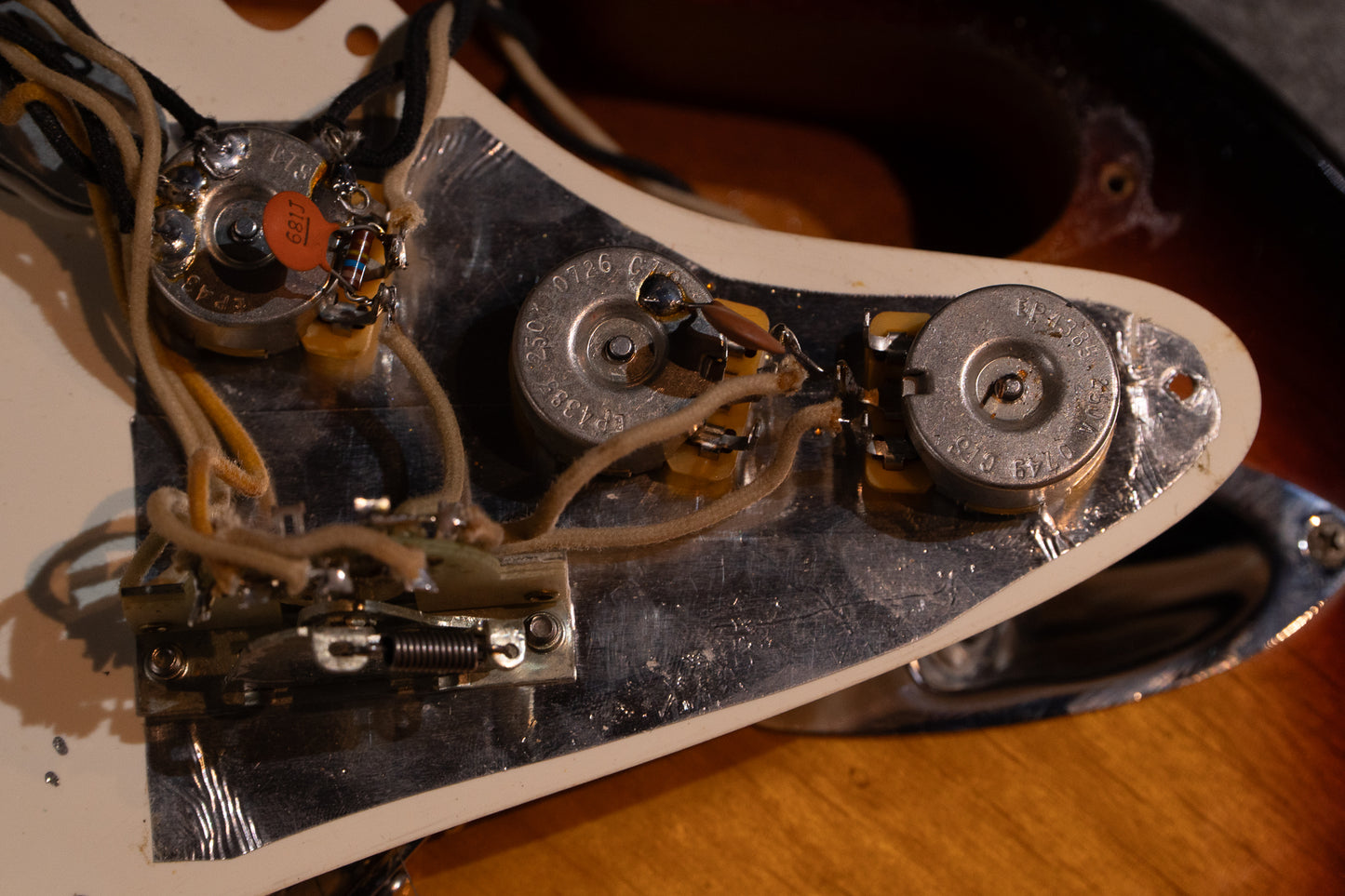 【used】Xotic / Classic Evolution XCE-1 Three Tone Burst Michael Tuttle 2008 #3/12【TONIQ横浜】【price included SHIPPING & IMPORT TAX & VAT】