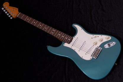 【used】Fender / American Vintage 62 Stratocaster 1996 Mod 1996 3.63kg #V092358【TONIQ横浜】【price included SHIPPING & IMPORT TAX & VAT】