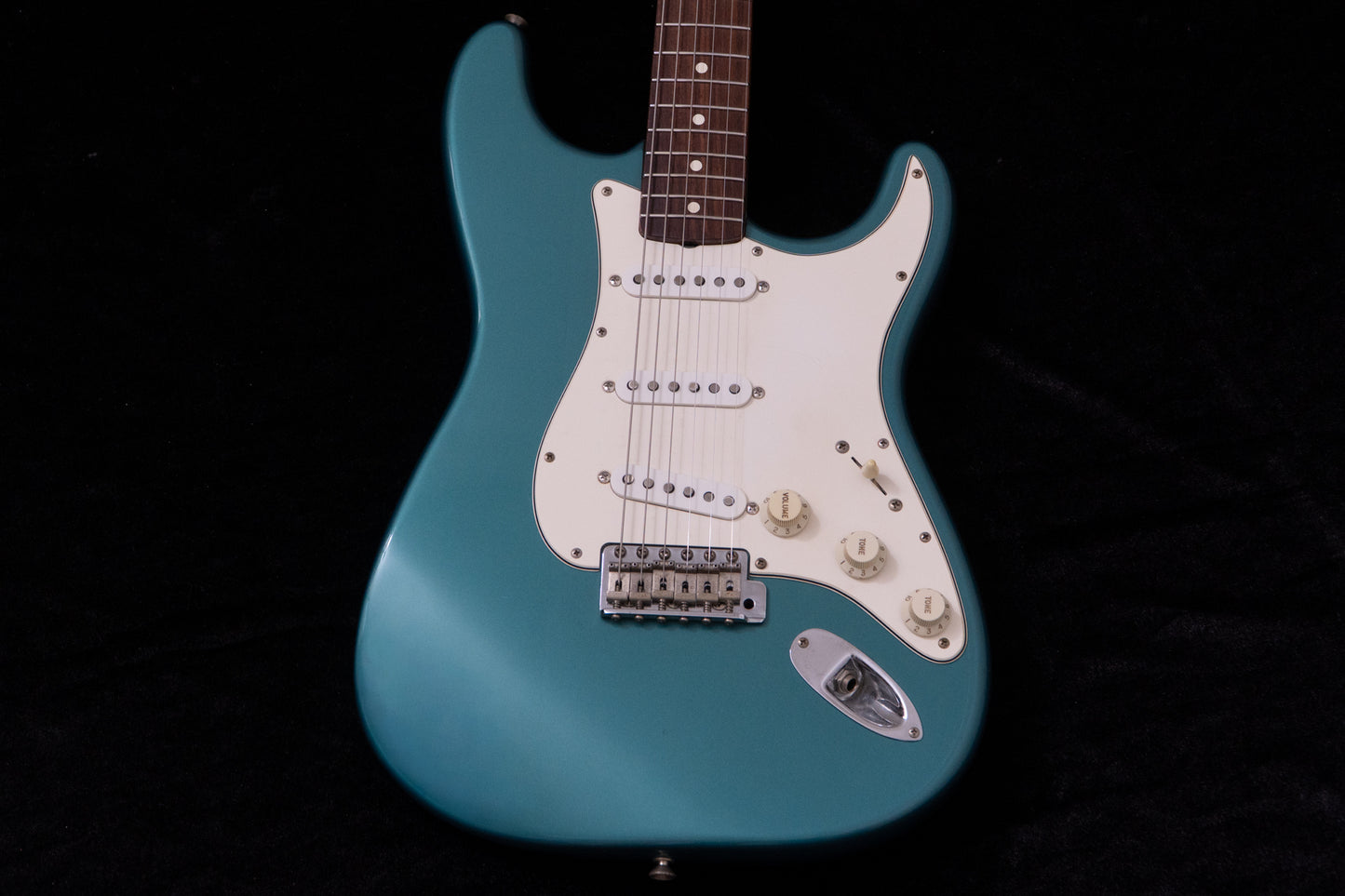 【used】Fender / American Vintage 62 Stratocaster 1996 Mod 1996 3.63kg #V092358【TONIQ横浜】【price included SHIPPING & IMPORT TAX & VAT】