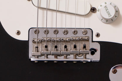 【used】Fender / Eric Clapton Stratocaster Blackie 1999 3.645kg #SN961016【TONIQ横浜】