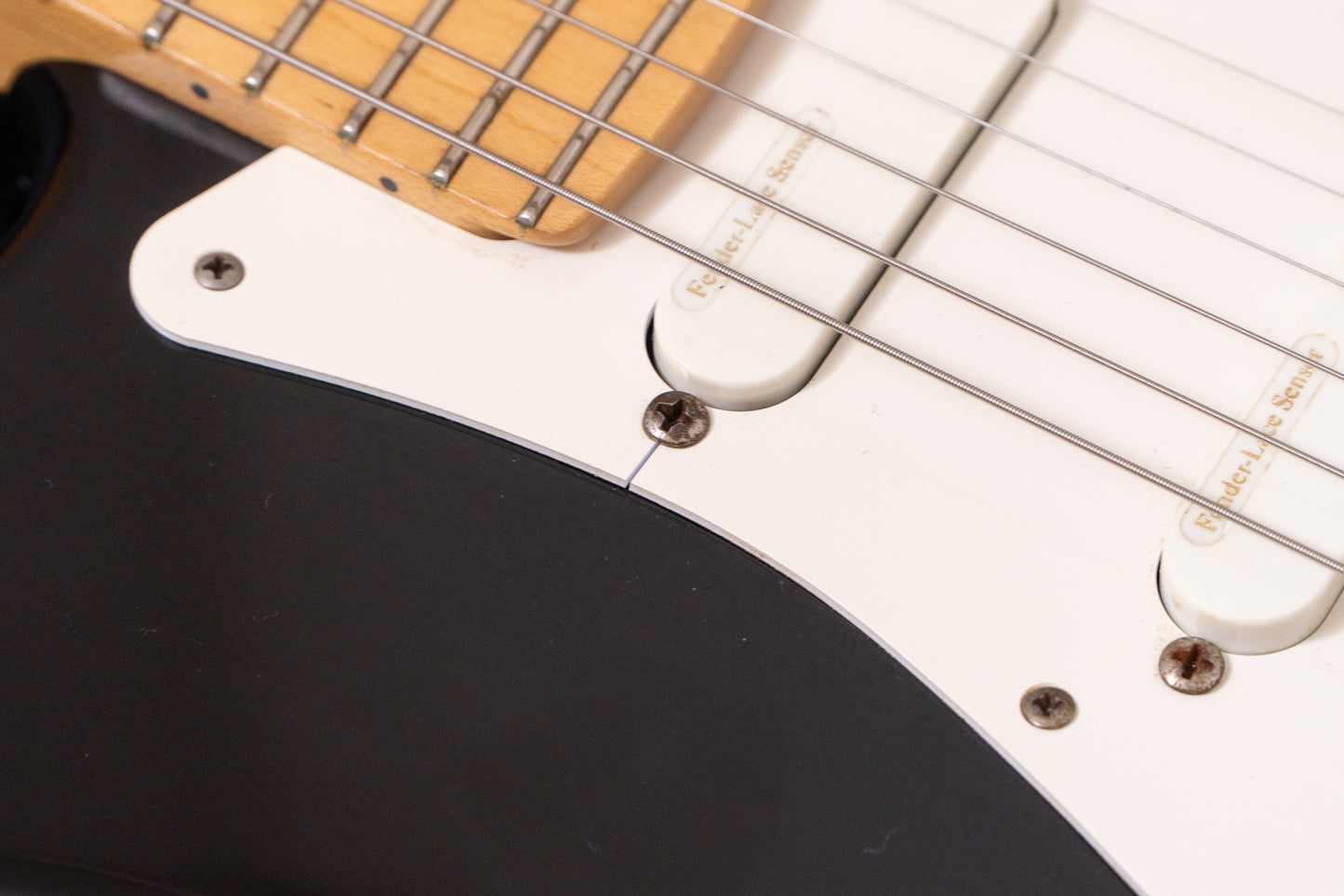 【used】Fender / Eric Clapton Stratocaster Blackie 1999 3.645kg #SN961016【TONIQ横浜】