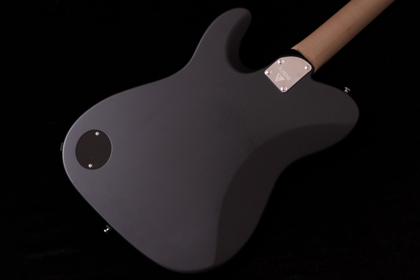 【new】Valiant Guitars / Titan Nero 3.2kg #Ti25040【TONIQ横浜】