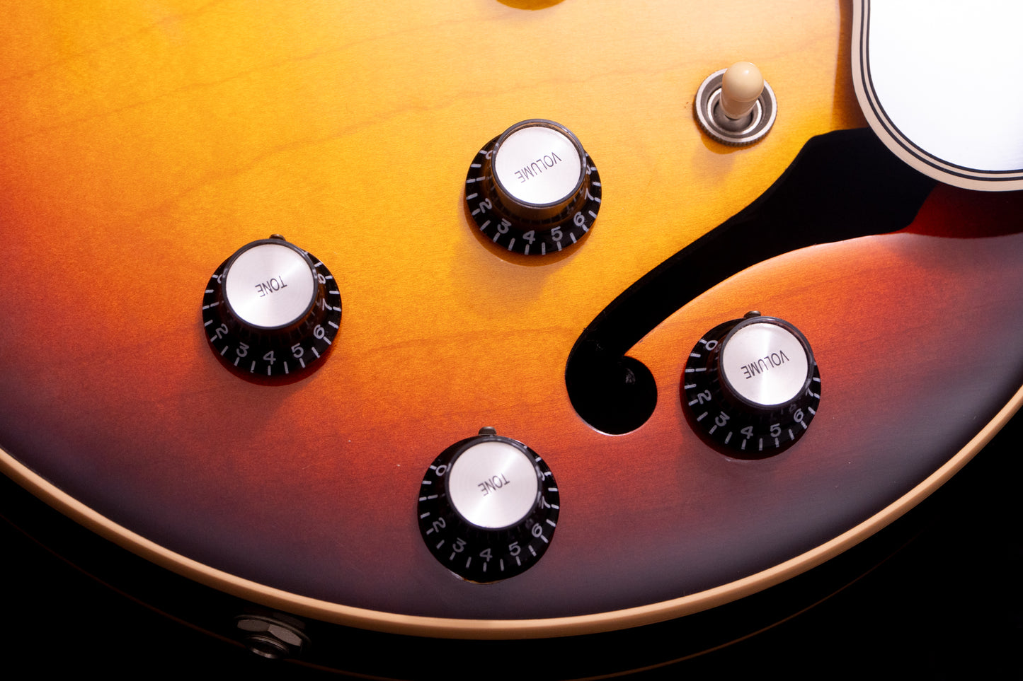 【used】Gibson / Memphis ES-339 2016 Sunburst 3.26kg #11386731【TONIQ横浜】【price included SHIPPING & IMPORT TAX & VAT】