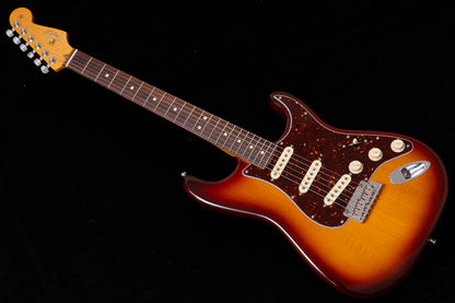 【used】Fender / 70th Anniversary American Professional II Stratocaster Comet Burst 3.58kg #US23039234【TONIQ横浜】