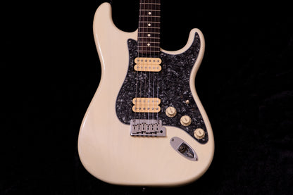 【used】Fender / American Double Fat Stratocaster Mod 2001 3.64kg #Z1025906【TONIQ横浜】【price included SHIPPING & IMPORT TAX & VAT】