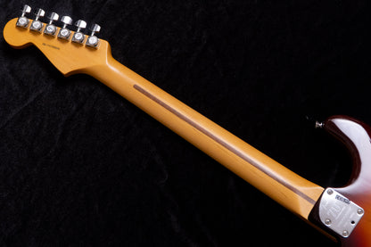 【used】Fender / 70th Anniversary American Professional II Stratocaster Comet Burst 3.58kg #US23039234【TONIQ横浜】
