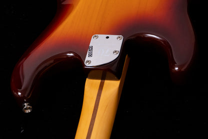 【used】Fender / 70th Anniversary American Professional II Stratocaster Comet Burst 3.58kg #US23039234【TONIQ横浜】
