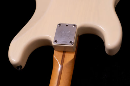 【used】Fender / American Double Fat Stratocaster Mod 2001 3.64kg #Z1025906【TONIQ横浜】【price included SHIPPING & IMPORT TAX & VAT】