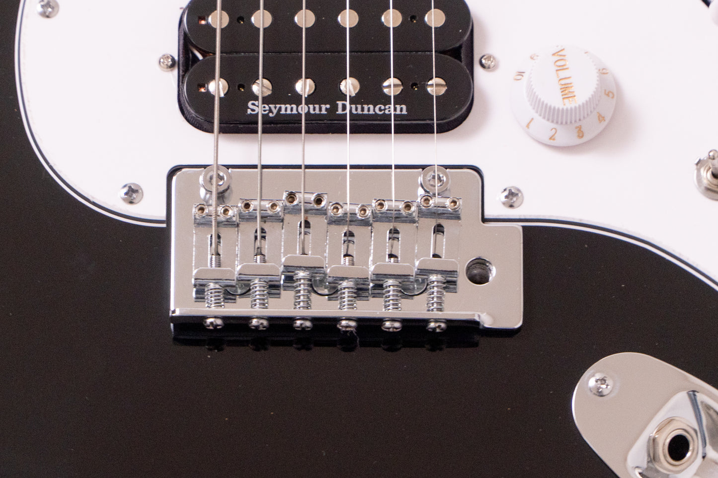 【new】Swing Guitars / S-100 EX Black 2.950kg #Y2025TJ【TONIQ横浜】