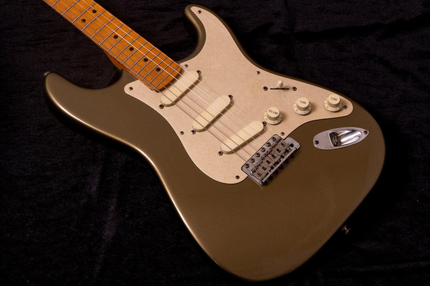【used】Fender / Eric Clapton Stratocaster Pewter 1989 3.74kg #SE804799【TONIQ横浜】