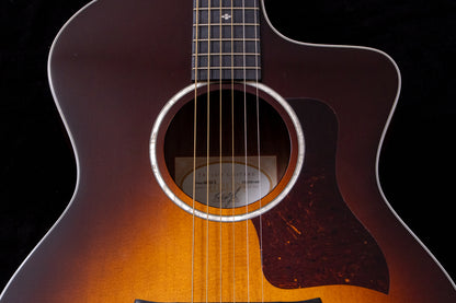【used】Taylor / 214ce-SB DLX 2022 2.165㎏ #2205201469【TONIQ横浜】