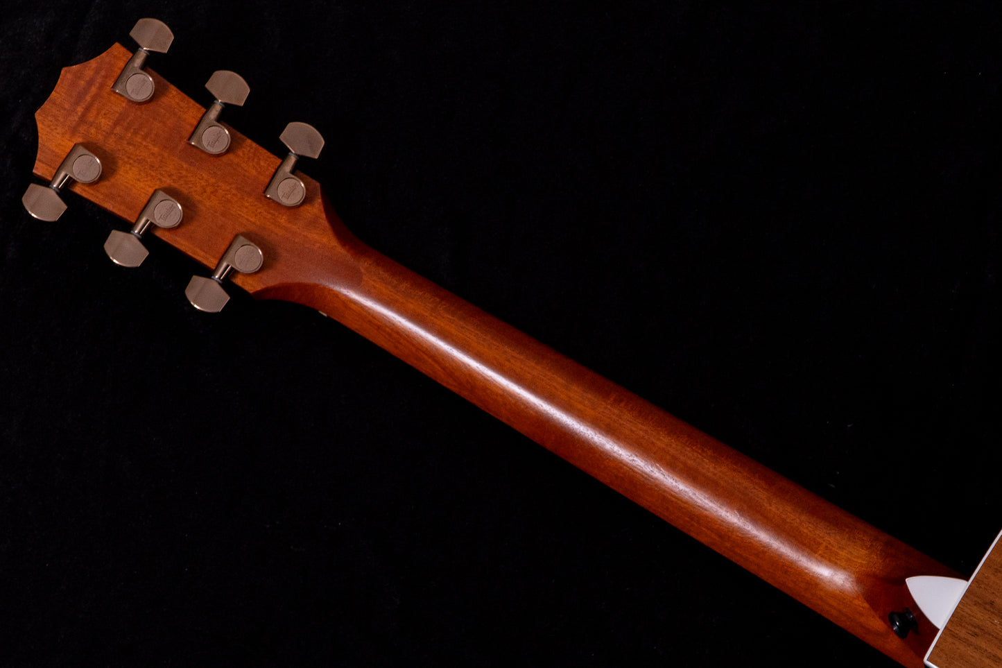 【used】Taylor / 214ce-SB DLX 2022 2.165㎏ #2205201469【TONIQ横浜】