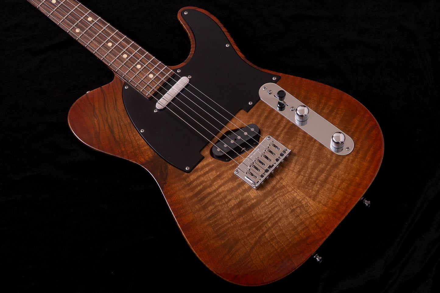 【used】Tom Anderson / Top T Classic Walnut 3.115kg #07-21-16N【TONIQ横浜】