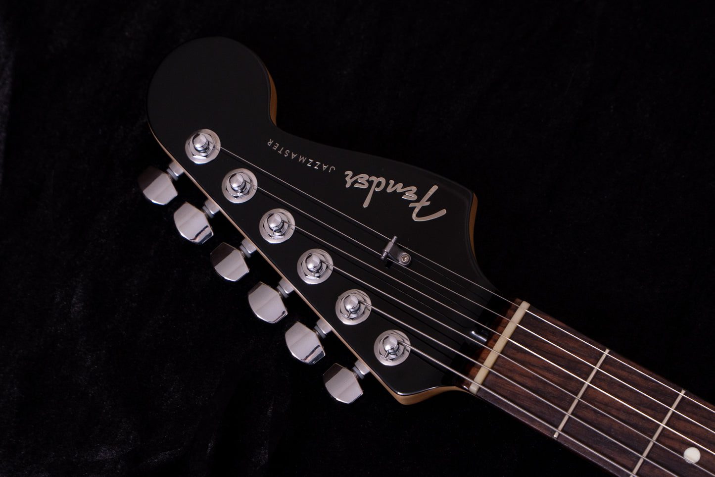 【used】Fender / Made in Japan Modern Jazzmaster HH Black 2021 3.78kg #JD20010532【委託品】【TONIQ横浜】【price included SHIPPING & IMPORT TAX & VAT】