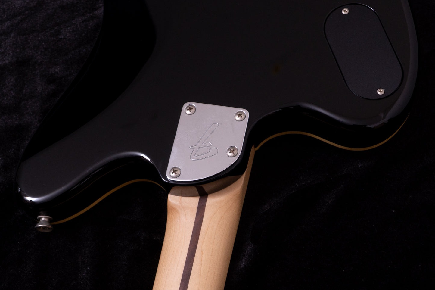 【used】Fender / Made in Japan Modern Jazzmaster HH Black 2021 3.78kg #JD20010532【委託品】【TONIQ横浜】【price included SHIPPING & IMPORT TAX & VAT】