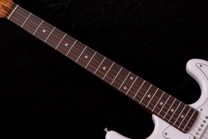 【new】Swing Guitars / S-100 EX WH 3.245kg #Y2026TJ【TONIQ横浜】【PLEK調整済み】