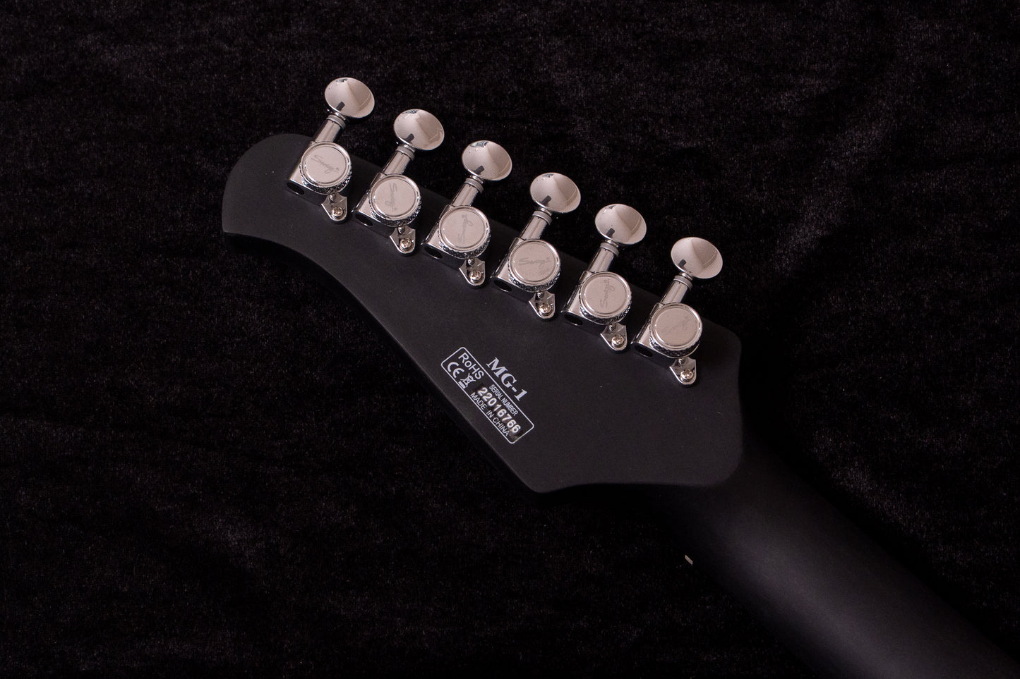 【new】Swing Guitars / MG-1 NAT 3.3kg #22016766【TONIQ横浜】【PLEK調整済み】