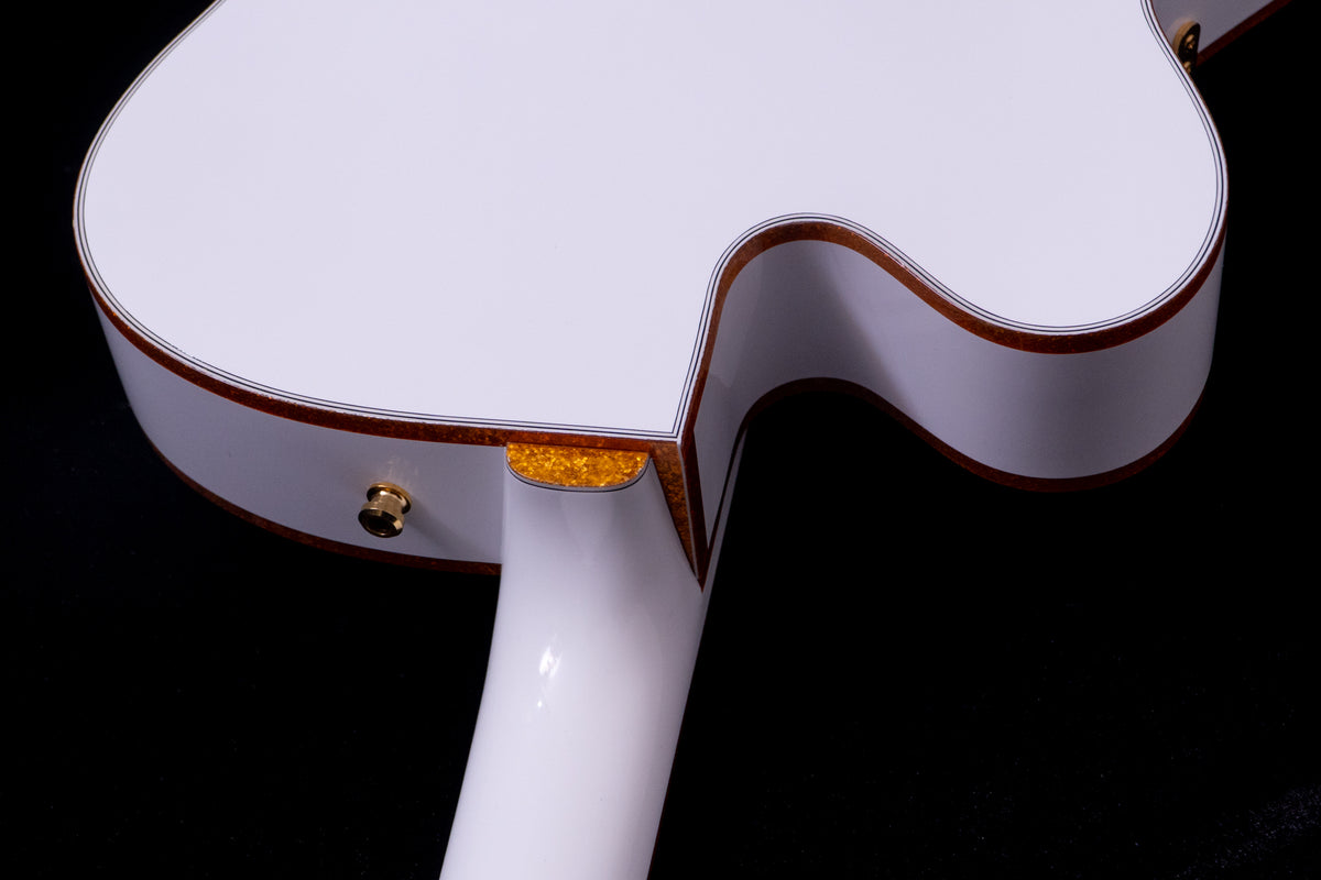 【used】Gretsch / Professional Collection Falcon Hollow Body with String-Thru Bigsby White 2024 3.675kg #JT24072585【TONIQ横浜】【price included SHIPPING & IMPORT TAX & VAT】