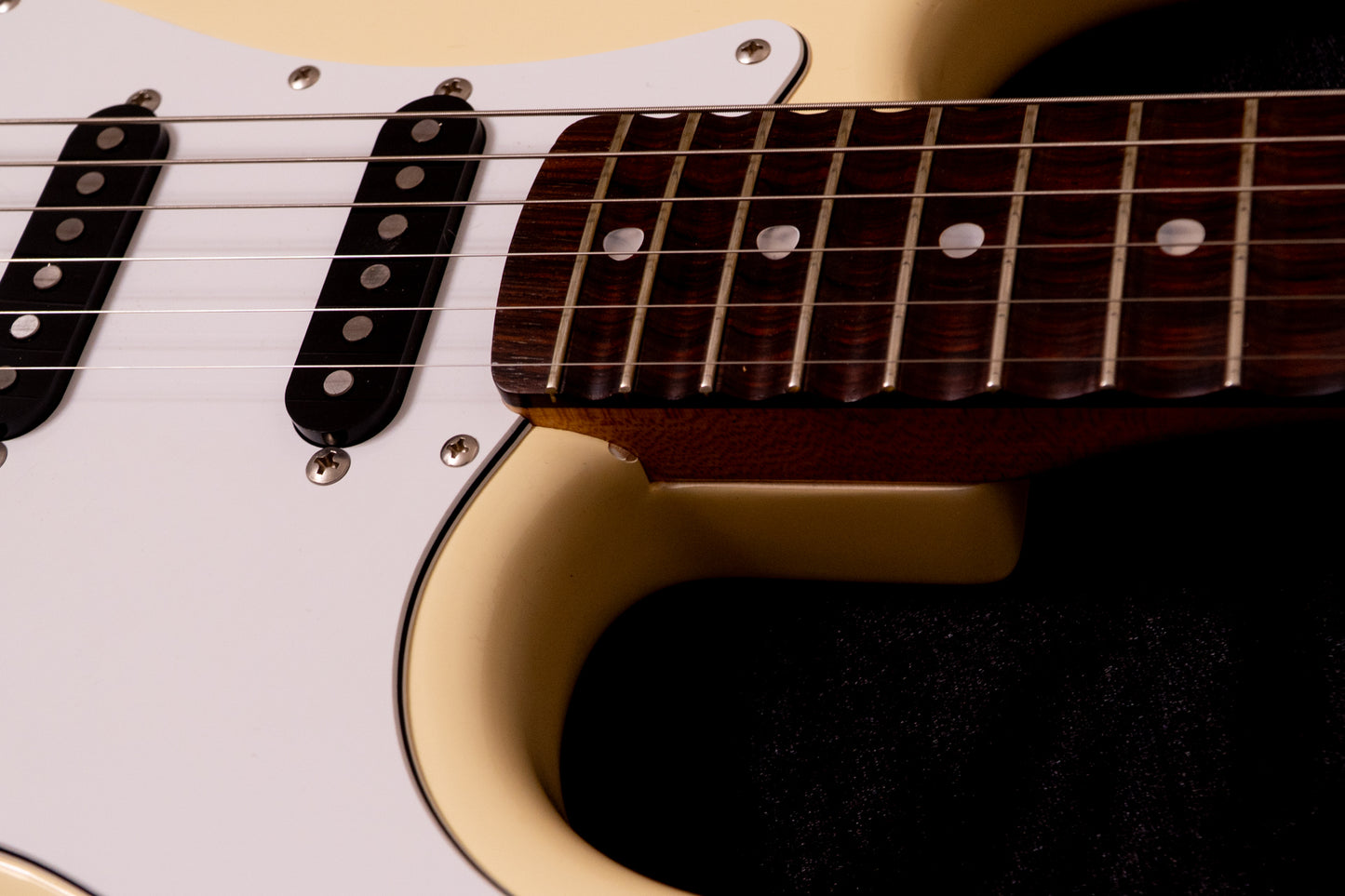 【used】Fender Japan / ST72-65SC MADE IN JAPAN Eシリアル 1984〜1987 3.635kg #E649130【TONIQ横浜】