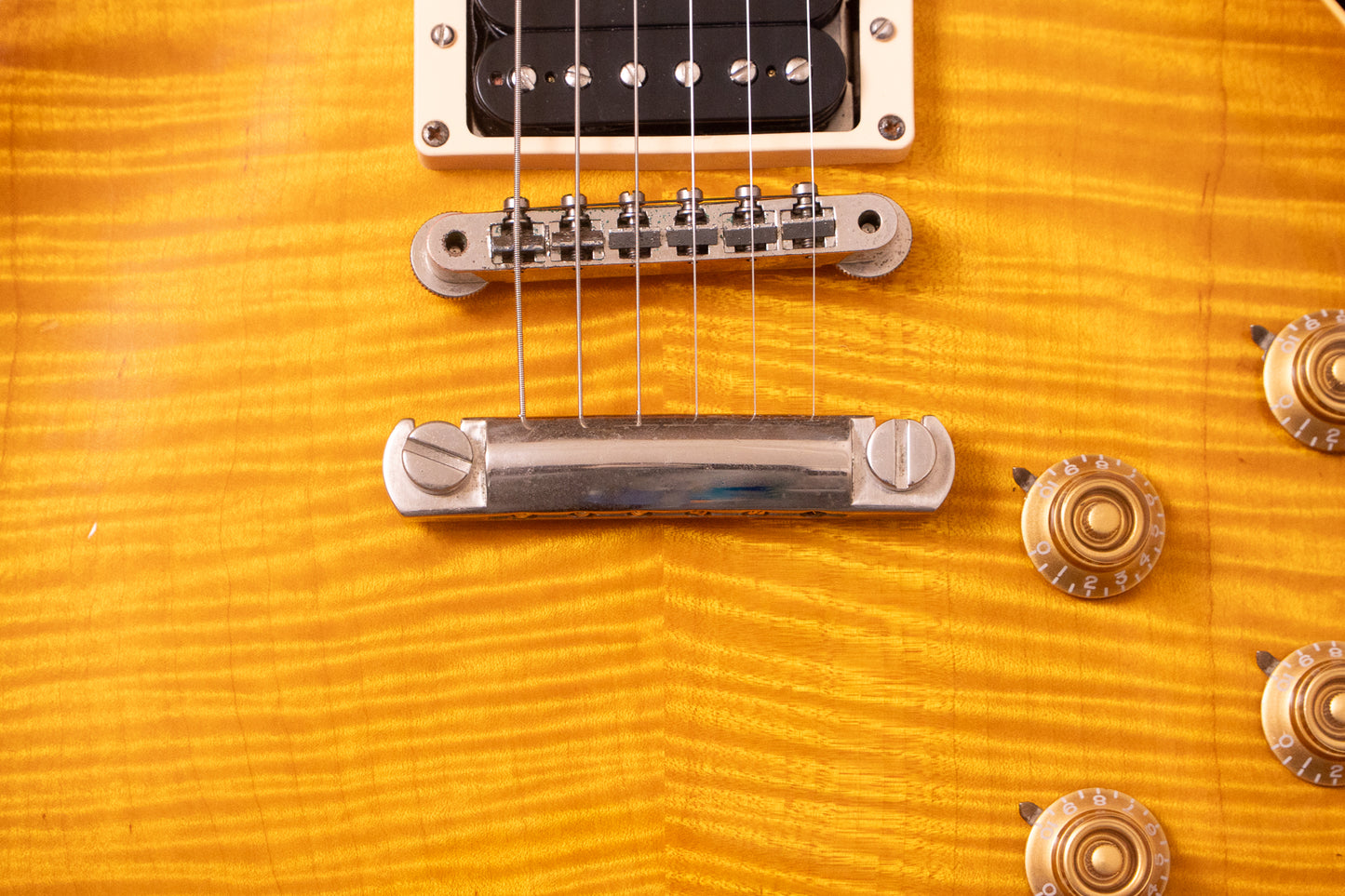 【used】Gibson / Les Paul Classic Premium Plus 1995 4.175kg #52969【TONIQ横浜】