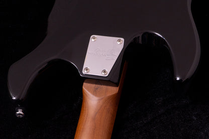 【new】Swing Guitars / Classic Player BK 3.75kg #26010014【TONIQ横浜】  【price included SHIPPING & IMPORT TAX & VAT】