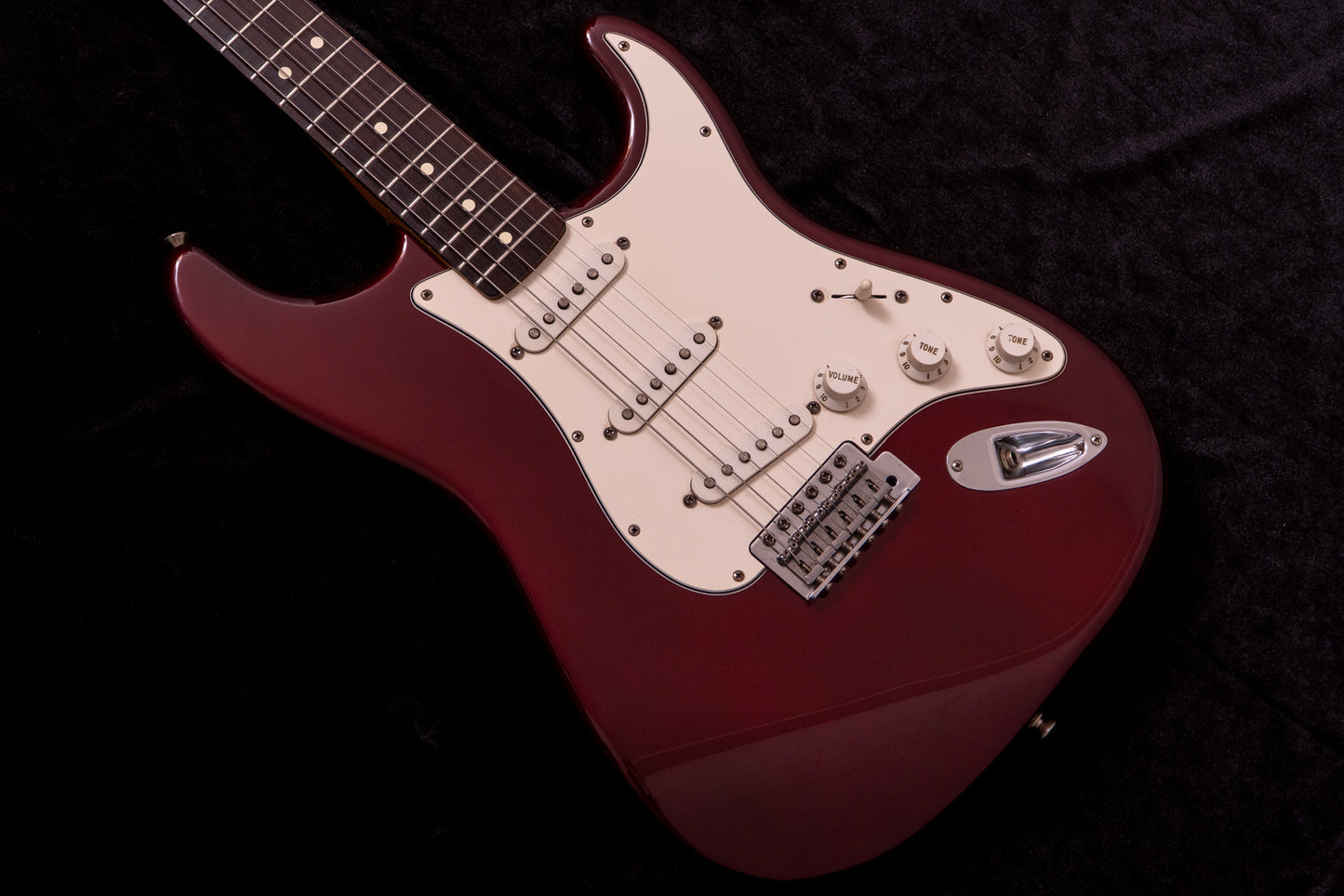 【used】Fender / MEX Standard Stratocaster 2000 3.61kg #MZ0116554【TONIQ横浜】【price included SHIPPING & IMPORT TAX & VAT】