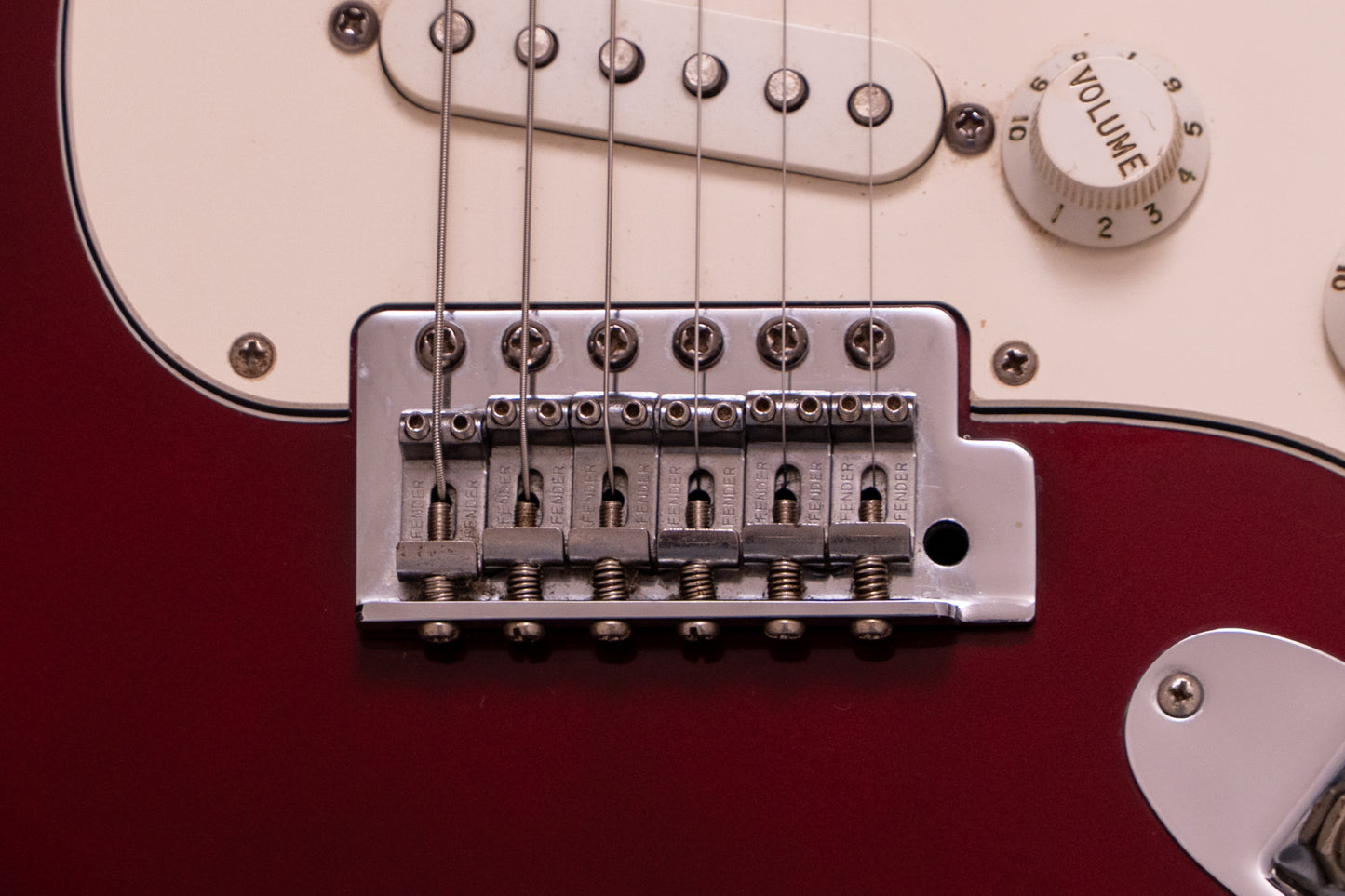 【used】Fender / MEX Standard Stratocaster 2000 3.61kg #MZ0116554【TONIQ横浜】【price included SHIPPING & IMPORT TAX & VAT】