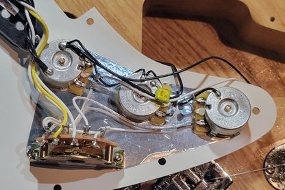 【used】Fender / Made in Japan Traditional II 70s Stratocaster 2023 3.4kg #JD23028681【TONIQ横浜】
