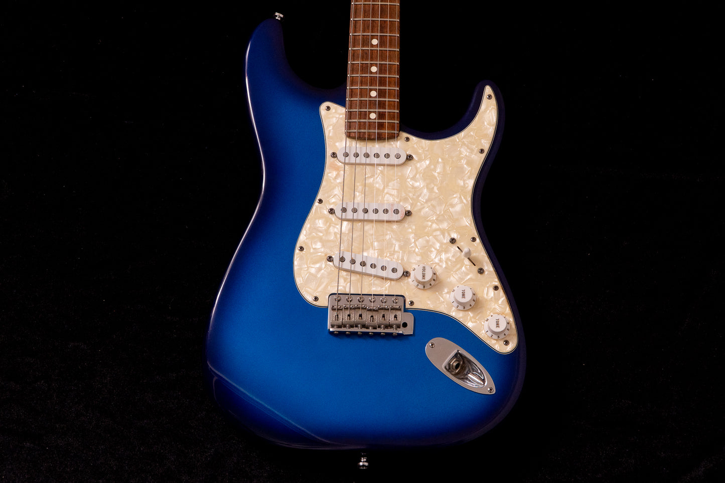 【used】Fender / Bonnie Raitt Stratocaster 1999 3.675kg #N8368627【TONIQ横浜】