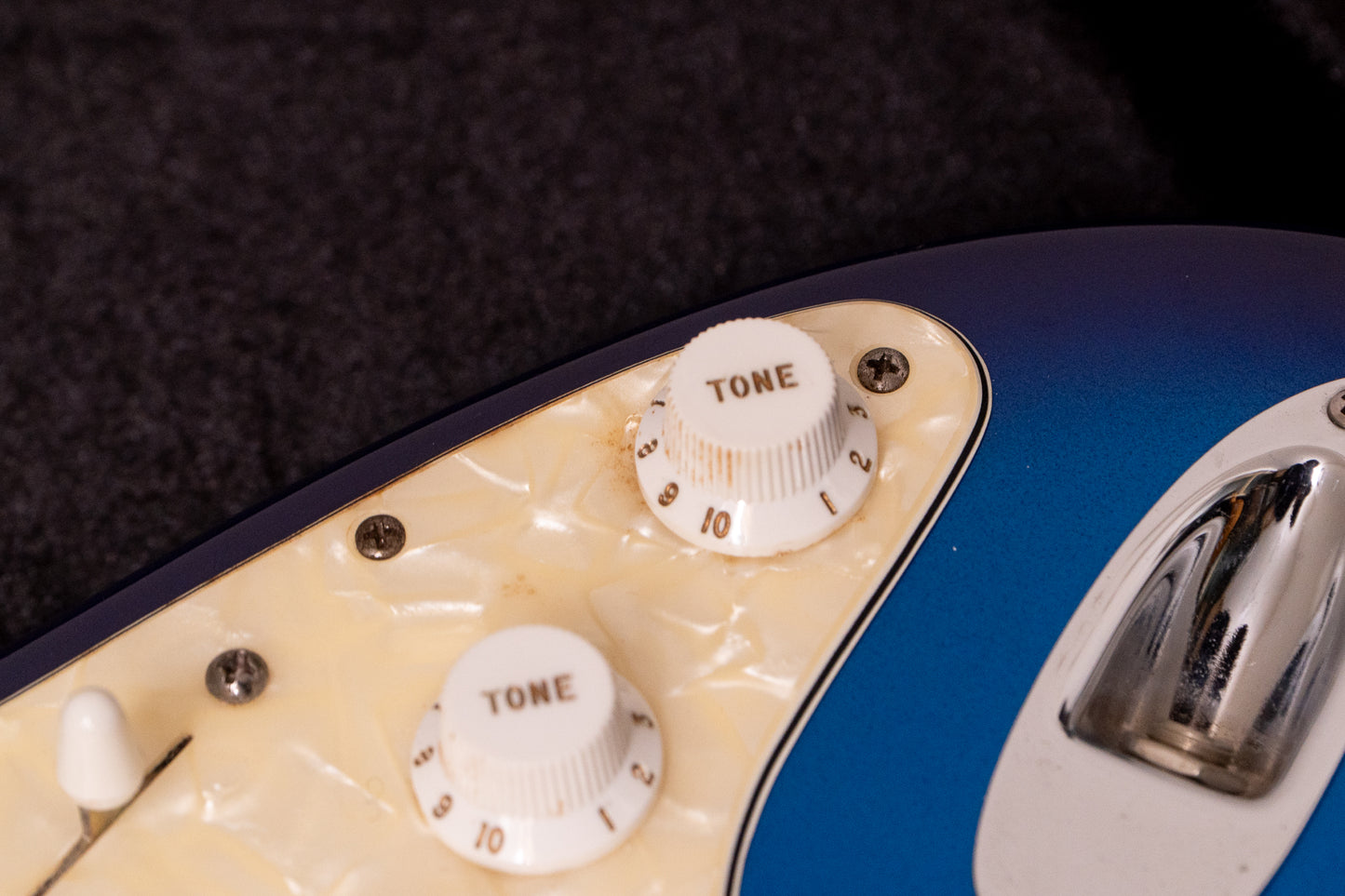 【used】Fender / Bonnie Raitt Stratocaster 1999 3.675kg #N8368627【TONIQ横浜】